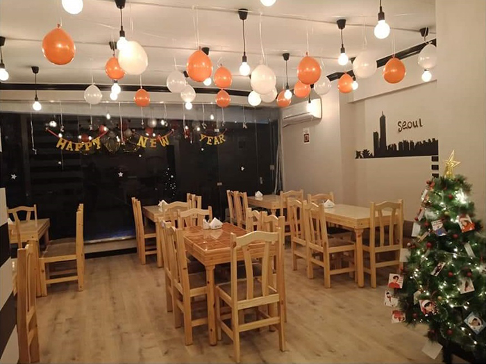 I.Seoul.U Café in Cairo offers Korean food. (I.Seoul.U Café) 